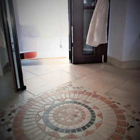 Via Dell'arancio Appartamento